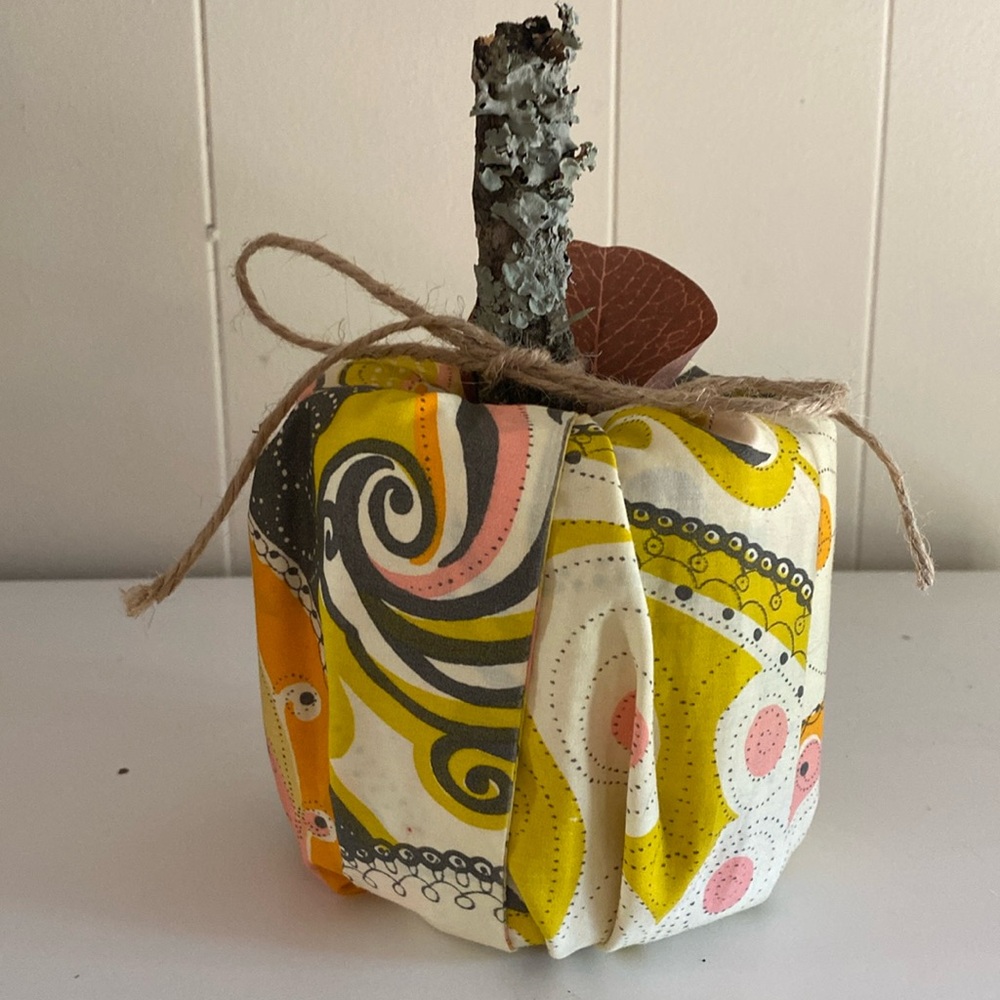 Groovy Fall Pumpkin